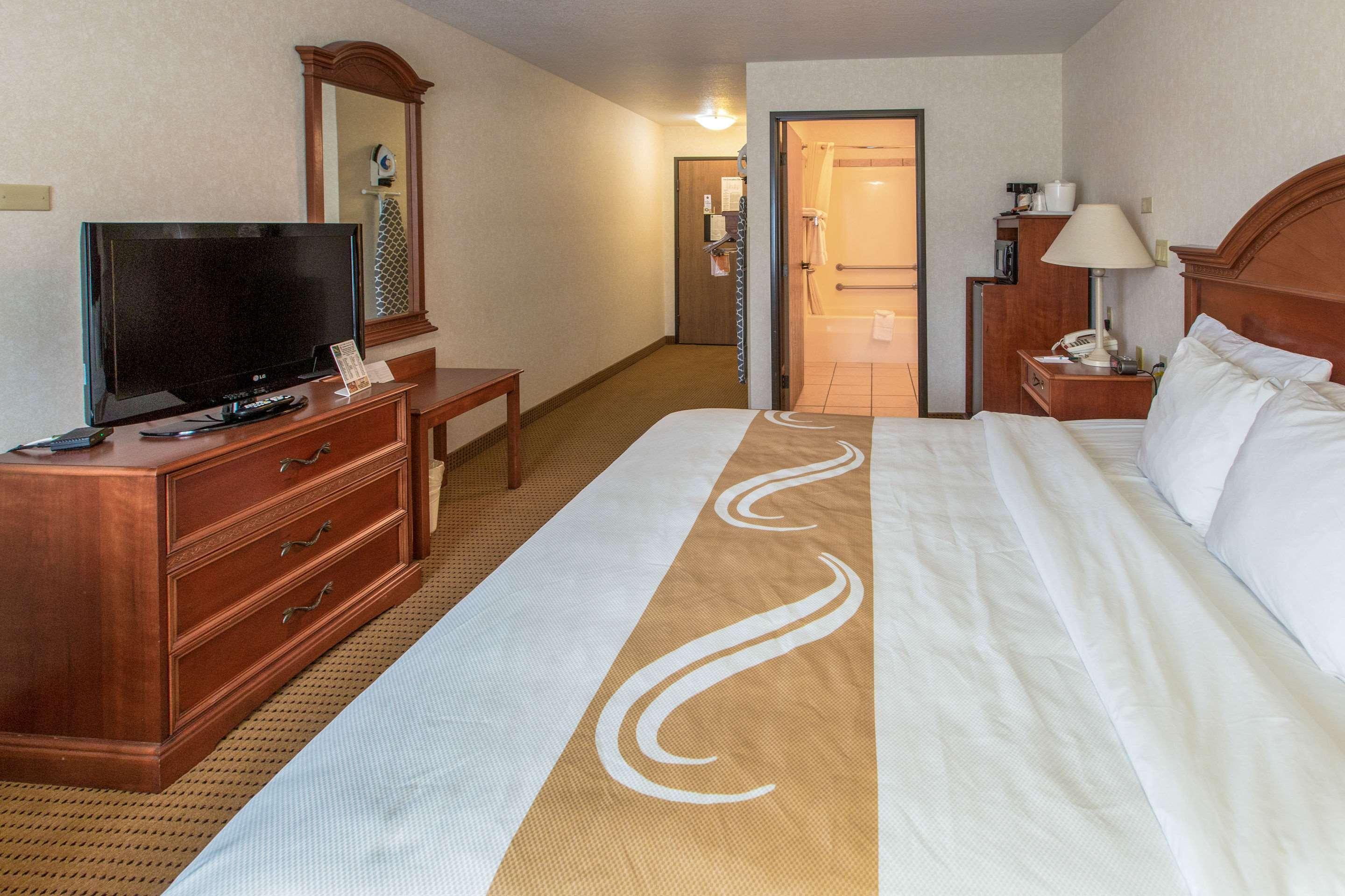 Quality Inn & Suites University Laramie Exterior foto